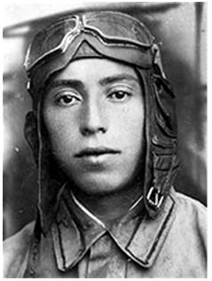 Иллюстрация к книге — Небо вторжения. Горячее лето 1941 года [i_144.jpg]