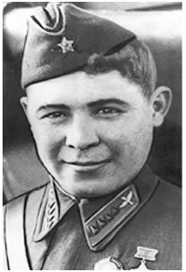 Иллюстрация к книге — Небо вторжения. Горячее лето 1941 года [i_432.jpg]