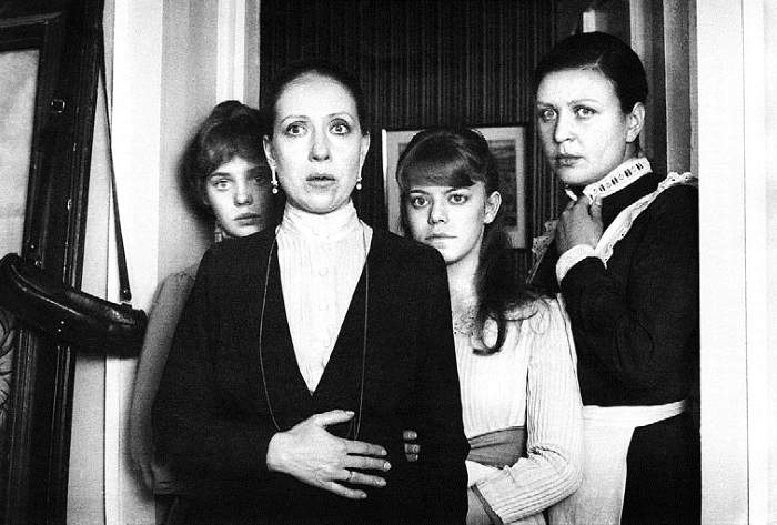 Иллюстрация к книге — Встань и иди. Иначе нельзя [i_028.jpg]