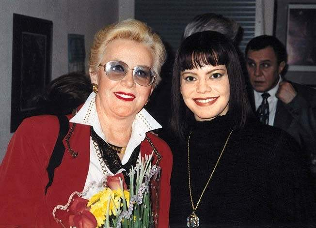 Иллюстрация к книге — Встань и иди. Иначе нельзя [i_044.jpg]