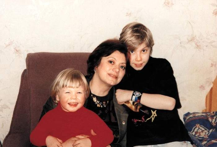 Иллюстрация к книге — Встань и иди. Иначе нельзя [i_050.jpg]