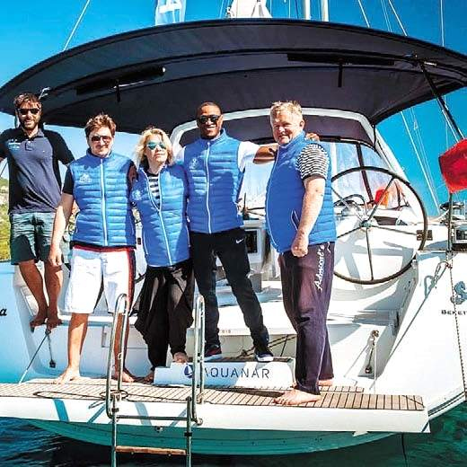 Иллюстрация к книге — Встань и иди. Иначе нельзя [i_075.jpg]