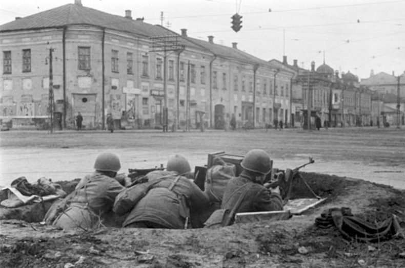 Иллюстрация к книге — Оборона Тулы. 1941 год [i_013.jpg]