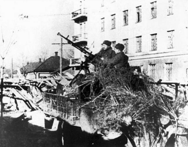 Иллюстрация к книге — Оборона Тулы. 1941 год [i_016.jpg]