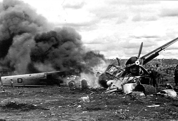 Иллюстрация к книге — 1941: Воздушная война в Заполярье [i_017.jpg]