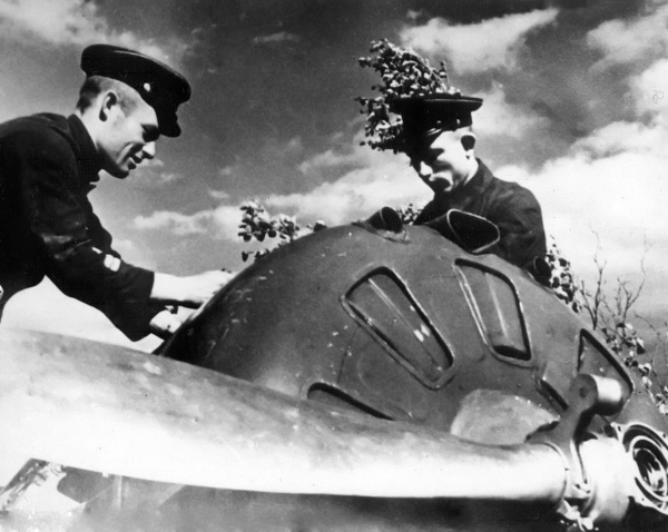 Иллюстрация к книге — 1941: Воздушная война в Заполярье [i_065.jpg]