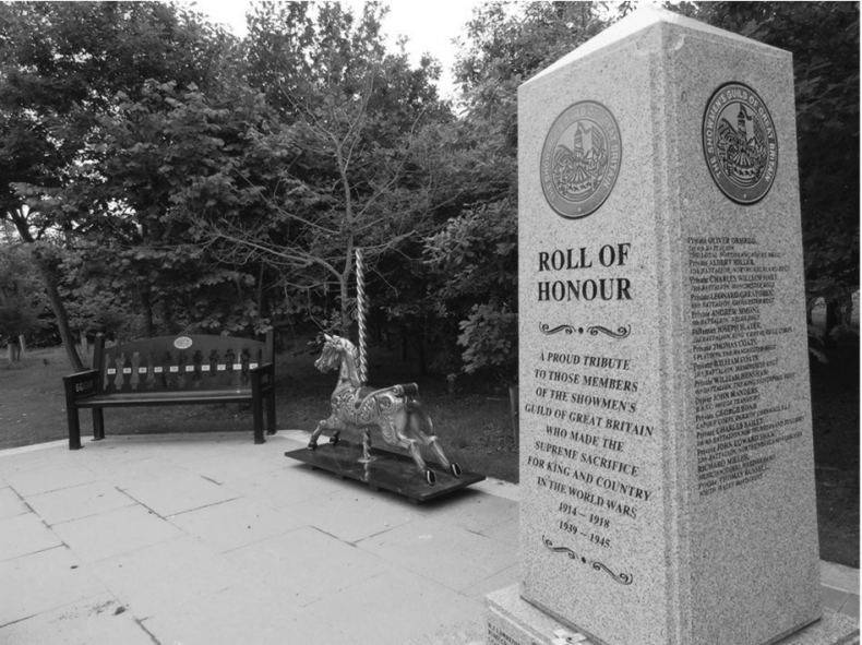 Иллюстрация к книге — Смерть, ритуал и вера. Риторика погребальных обрядов [i_006.jpg]