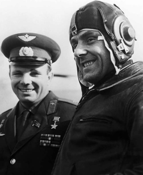 Иллюстрация к книге — Юрий Гагарин. Первый человек в космосе. Как это было [i_090.jpg]