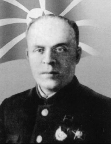 Иллюстрация к книге — 1937. Большой террор. Хроника одного года [i_032.jpg]