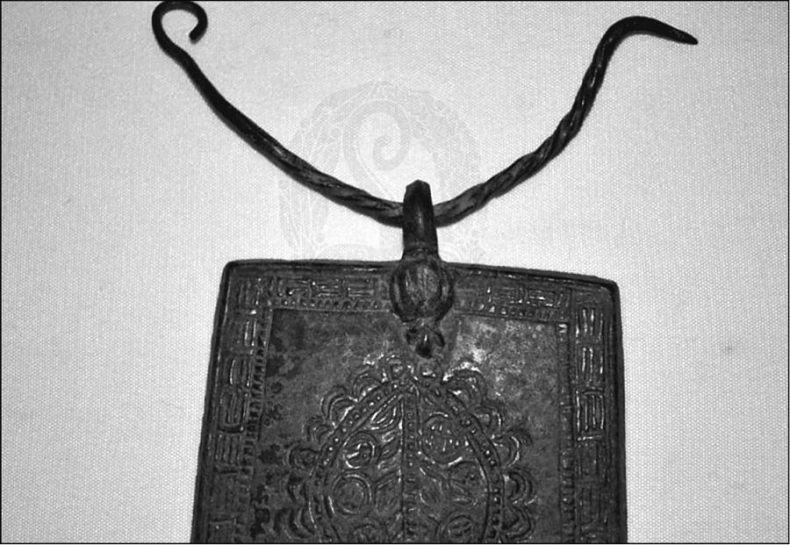 Иллюстрация к книге — Тайны хазар и русичей. Сенсации, факты, открытия [i_028.jpg]