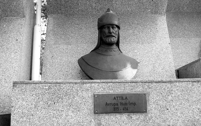 Иллюстрация к книге — Государство Волжская Болгария: историко-правовой очерк [i_004.jpg]