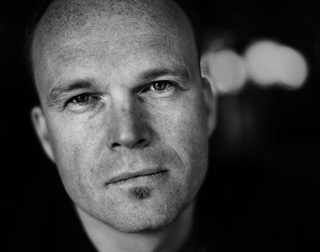 Иллюстрация к книге — В прыжке [i_001.jpg]