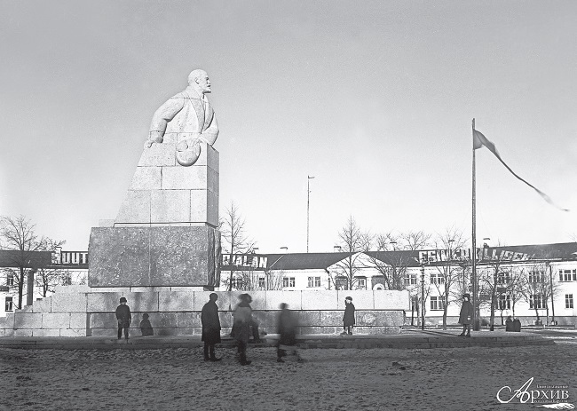 Иллюстрация к книге — В поисках социалистического Эльдорадо: североамериканские финны в Советской Карелии 1930-х годов [i_034.jpg]