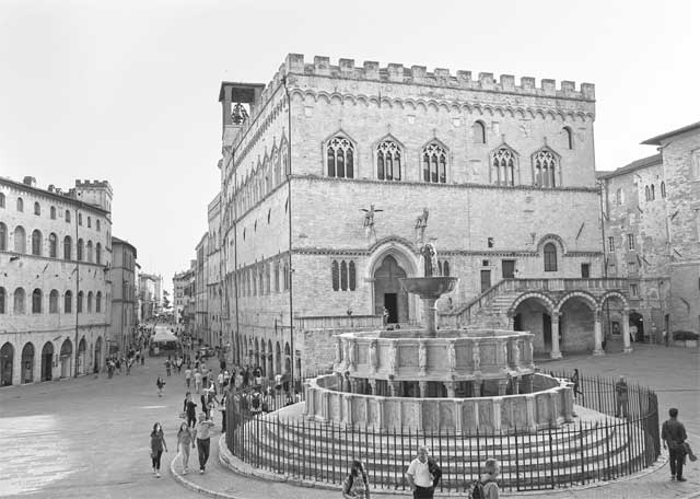 Иллюстрация к книге — Гении Возрождения. Леонардо, Микеланджело, Рафаэль и другие выдающиеся живописцы, ваятели и зодчие [i_034.jpg]