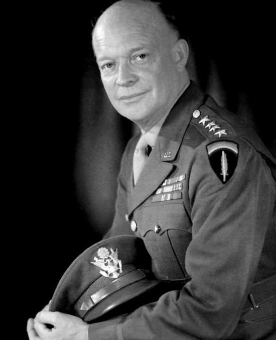 Иллюстрация к книге — Поход в Европу. Когда Америка была с Россией [i_032.jpg]