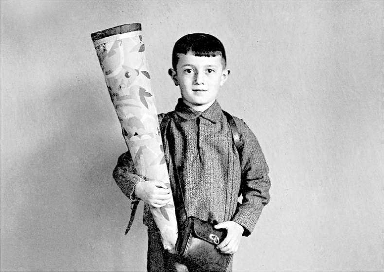 Иллюстрация к книге — Непокоренный. От чудом уцелевшего в Освенциме до легенды Уолл-стрит: выдающаяся история Зигберта Вильцига [i_002.jpg]