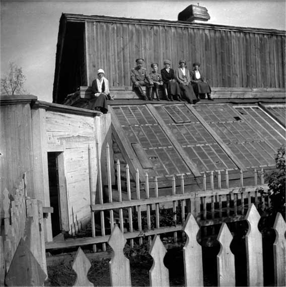 Иллюстрация к книге — С царем в Тобольске. Воспоминания охранника Николая II [i_004.jpg]