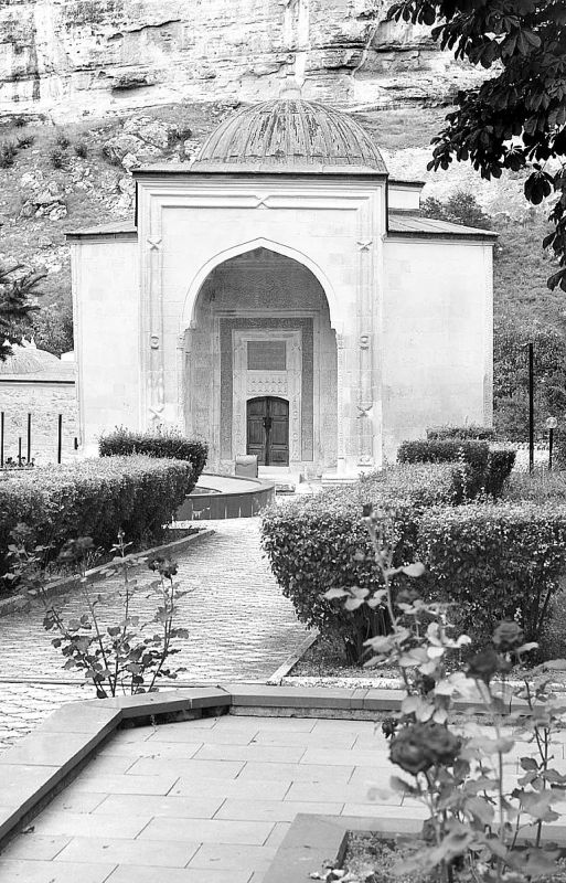 Иллюстрация к книге — Загадочный Восток [i_040.jpg]