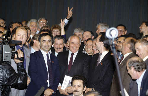 Иллюстрация к книге — Последний день СССР. Свидетельство очевидца [i_011.jpg]