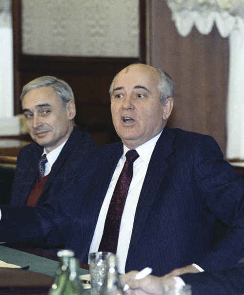 Иллюстрация к книге — Последний день СССР. Свидетельство очевидца [i_012.jpg]