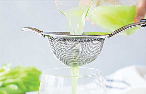 Иллюстрация к книге — Сок сельдерея. Природный эликсир энергии и здоровья [i_005.jpg]