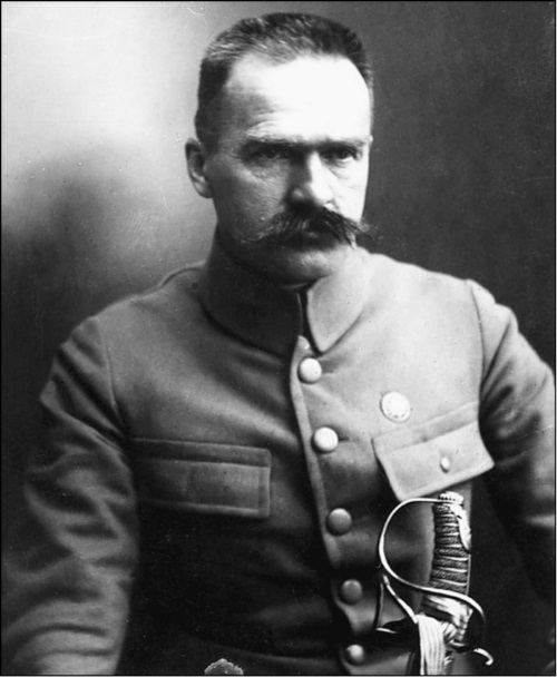 Иллюстрация к книге — 100 великих тайн дипломатии [i_060.jpg]