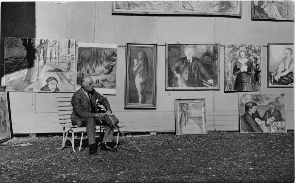 Иллюстрация к книге — Дневники и письма [i_054.jpg]