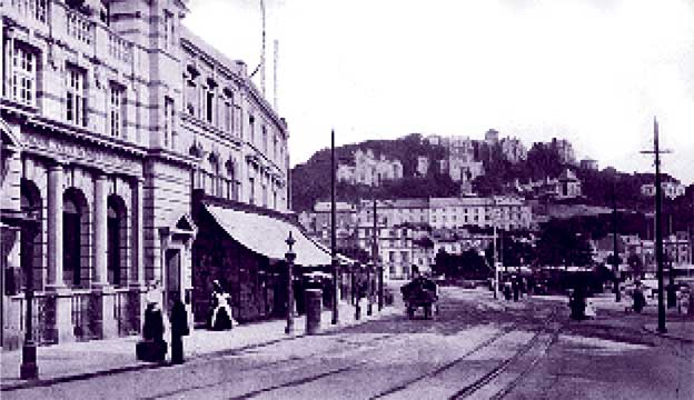 Иллюстрация к книге — Агата Кристи. Она написала убийство [i_015.jpg]