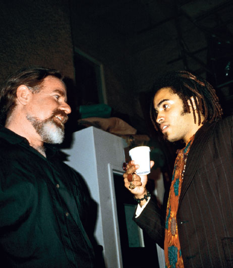 Иллюстрация к книге — Пусть правит любовь. Автобиография [i_033.jpg]