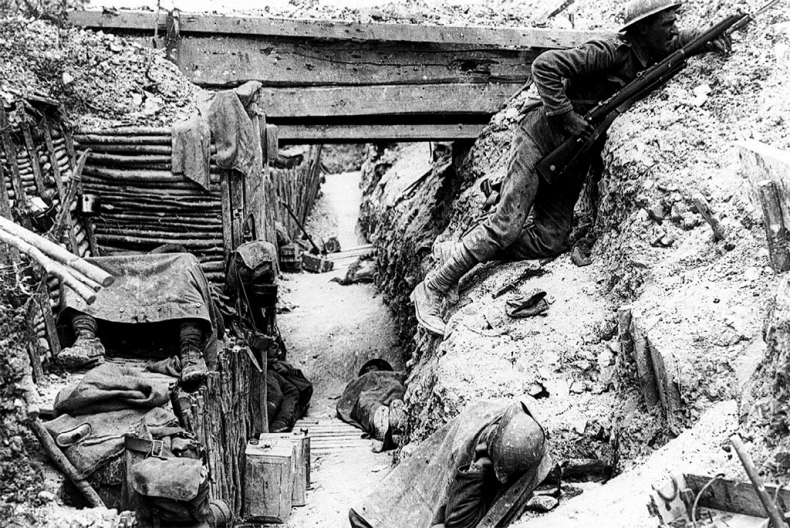 Иллюстрация к книге — Толкин и Великая война. На пороге Средиземья [i_016.jpg]