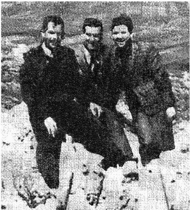 Men bir qizni poezdda jinsiy aloqa qilishga kondirdim.