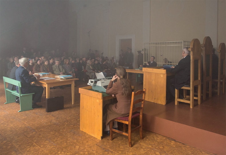 Иллюстрация к книге — Чикатило. Зверь в клетке [i_008.jpg]