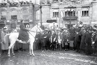 Иллюстрация к книге — Венгрия. Полная история страны [i_088.jpg]