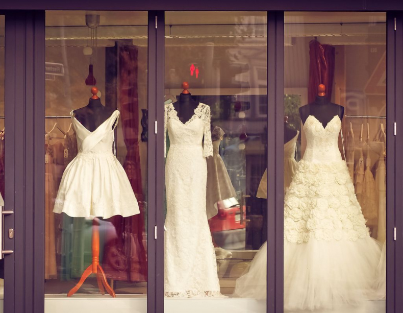 Иллюстрация к книге — (Не) по любви [_0.jpg]