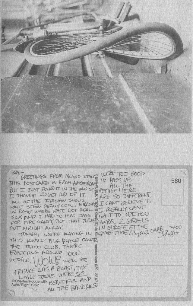 Иллюстрация к книге — Рассказчик. Воспоминания барабанщика Nirvana и фронтмена Foo Fighters [i_021.jpg]