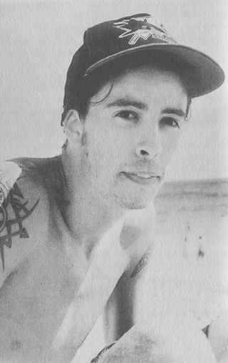 Иллюстрация к книге — Рассказчик. Воспоминания барабанщика Nirvana и фронтмена Foo Fighters [i_031.jpg]