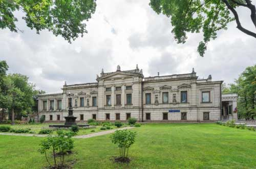 Иллюстрация к книге — Экстрасенс. Назад в прошлое. Россия 2006 [i_050.jpg]