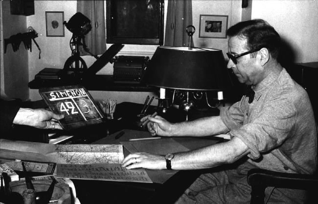 Иллюстрация к книге — Признания мои и комиссара Мегрэ [i_004.jpg]