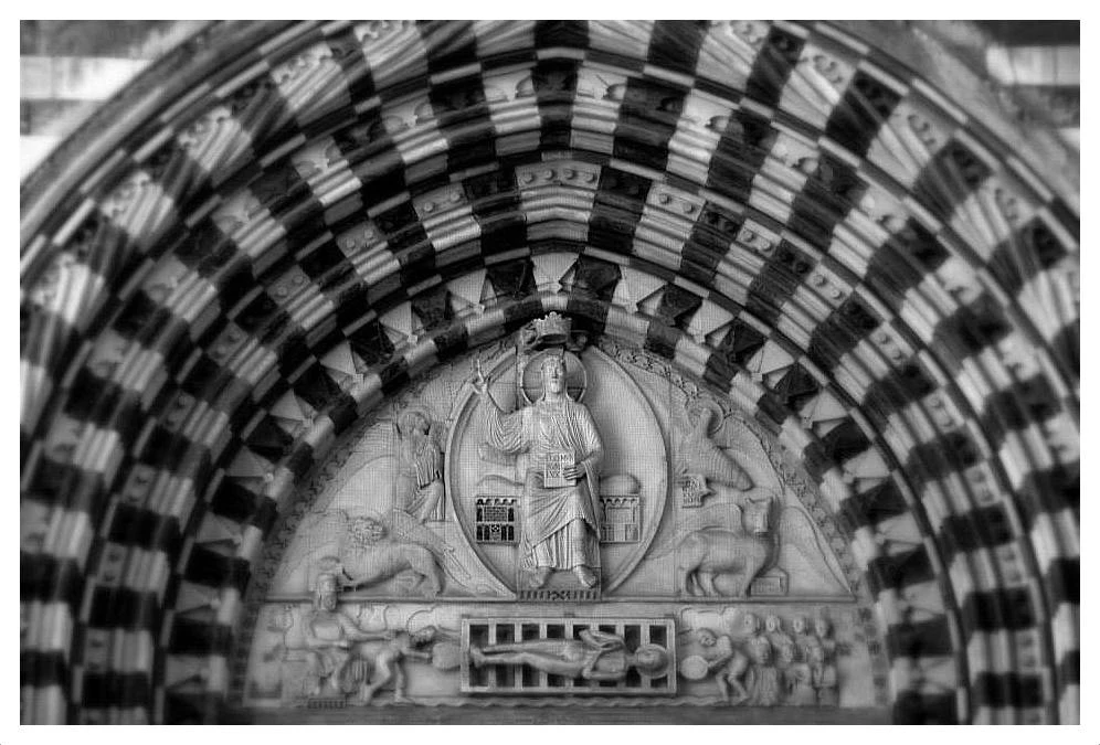 Иллюстрация к книге — Осень Борджиа [i_013.webp]