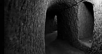 Иллюстрация к книге — Италия: жизнь в замке в XXI веке [_33.webp]