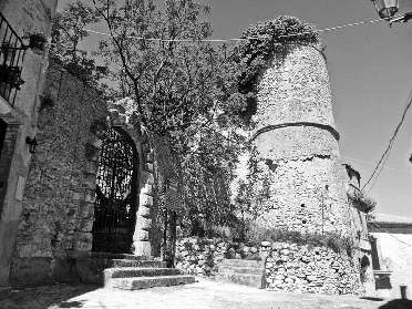 Иллюстрация к книге — Италия: жизнь в замке в XXI веке [_69.webp]