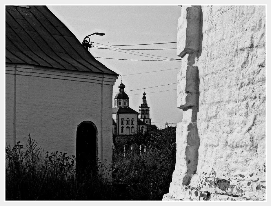 Иллюстрация к книге — Не верь призраку [_37.webp]