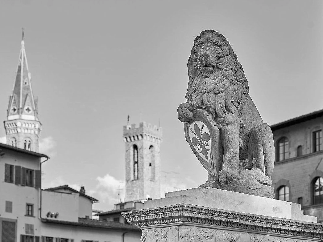 Иллюстрация к книге — Не лучшее время для убийства [_8.webp]