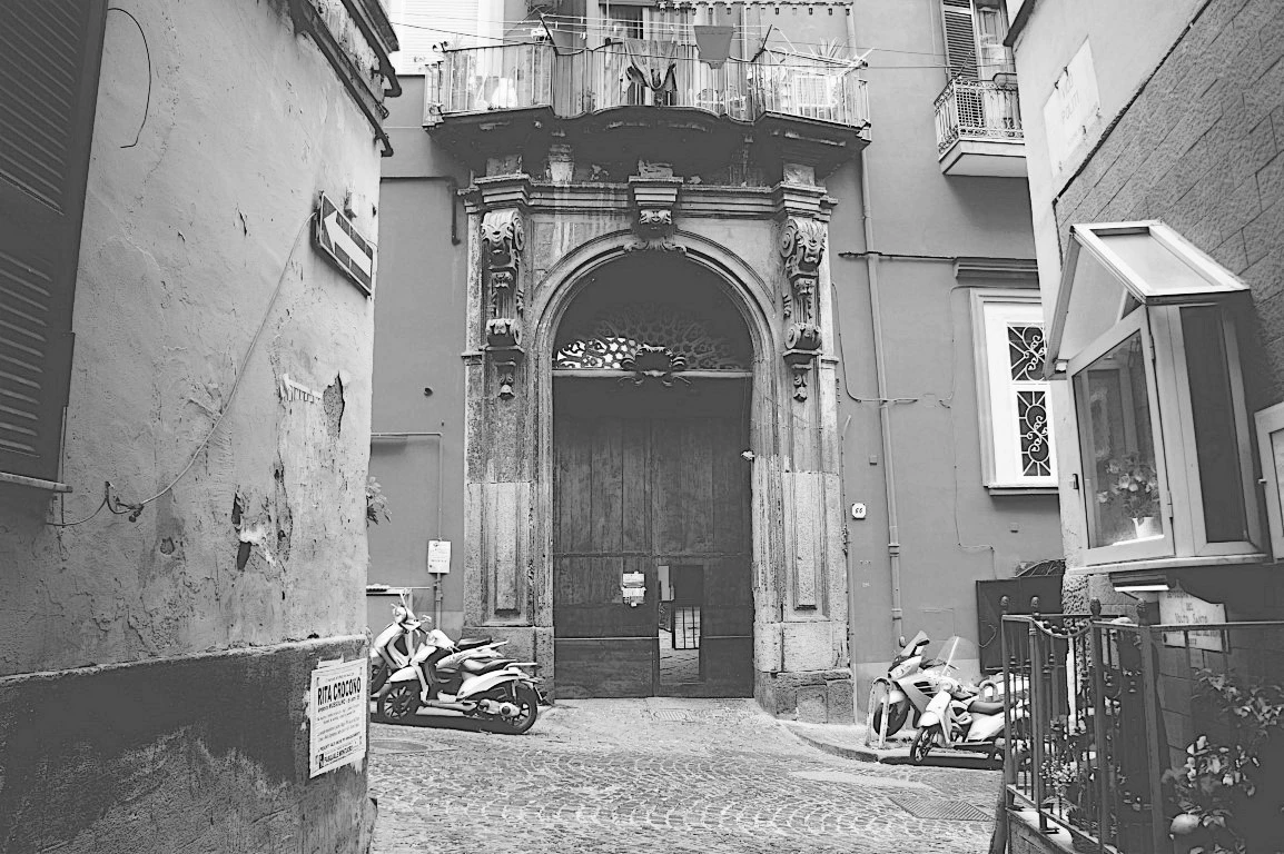 Иллюстрация к книге — Каморра [_13.webp]