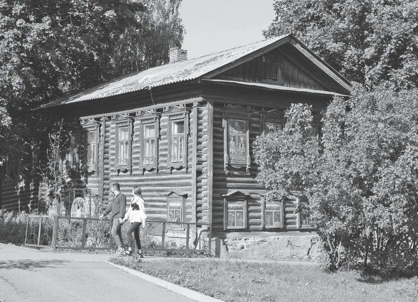 Иллюстрация к книге — Потаённая Россия. От блинов до ухи: путешествие за рецептами и тайнами старых городов [i_007.webp]