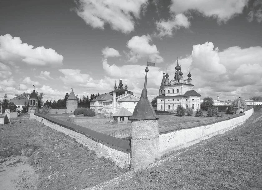 Иллюстрация к книге — Потаённая Россия. От блинов до ухи: путешествие за рецептами и тайнами старых городов [i_058.webp]