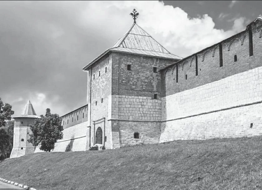 Иллюстрация к книге — Потаённая Россия. От блинов до ухи: путешествие за рецептами и тайнами старых городов [i_075.webp]