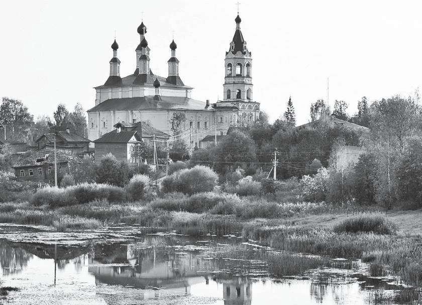 Иллюстрация к книге — Потаённая Россия. От блинов до ухи: путешествие за рецептами и тайнами старых городов [i_117.webp]