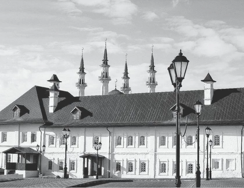 Иллюстрация к книге — Потаённая Россия. От блинов до ухи: путешествие за рецептами и тайнами старых городов [i_143.webp]