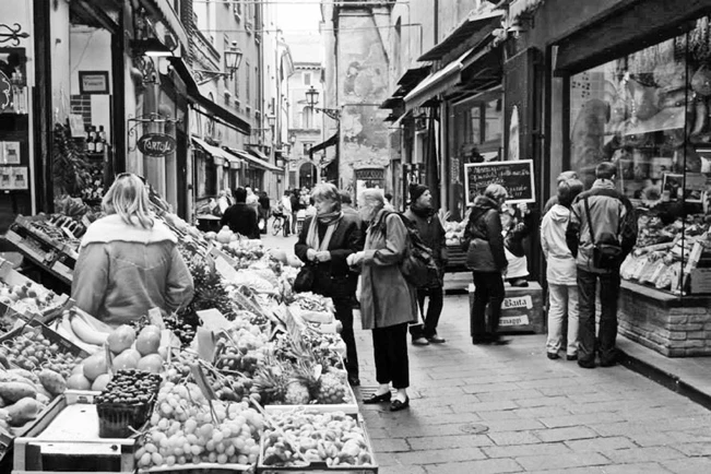 Иллюстрация к книге — Странствия по рецептам мира. Сделаем все быстро, просто и вкусно! [i_036.webp]